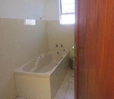 Greater Johannesburg Metropolitan Area Cama Y Desayuno | The PHOMOLONG GUEST HOUSE