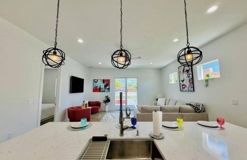 East Naples Casa | The Pickleball Haven of Naples - Scarlet Dream
