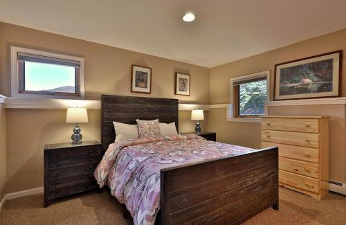 Killington Apartamento | The Pico Escape- 3BR 2BA Ski On Ski Off at Pico Mountain, Close to Killington, condo