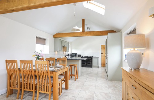 St George Cabaña | THE PIGGERY, family friendly, with open fire in Abergele