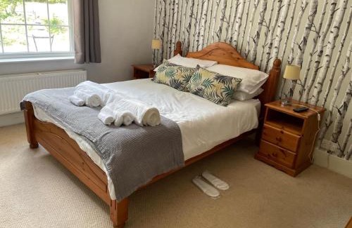 New Forest District Casa | The Pigs' Pantry, Burley