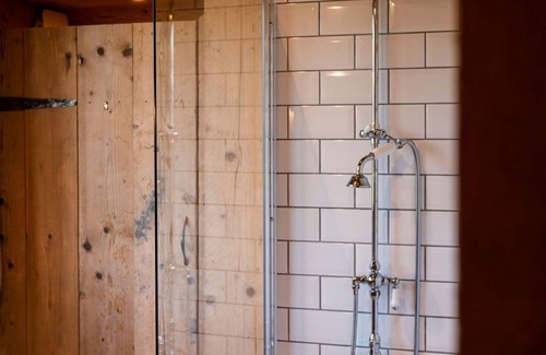 Buchanty Cabina | The Pigsty, boutique hotel suite without the hotel!