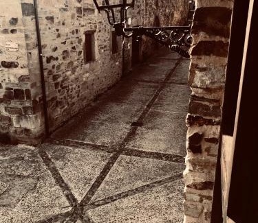 Rabanal del Camino Cama Y Desayuno | The Pilgrim Stone - Vegan B&B