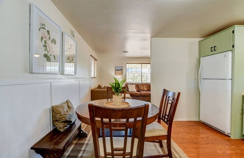 Diamond Valley Cabaña | The Pine Cottage🌲Family Friendly w/VIEWS!