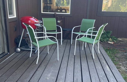 East Glacier Park Village Cabaña | The Pinecone Cottage East Glacier Park