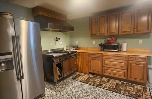 Clam Lake Casa | The PineHurst Lodge - Lower Clam Lake -