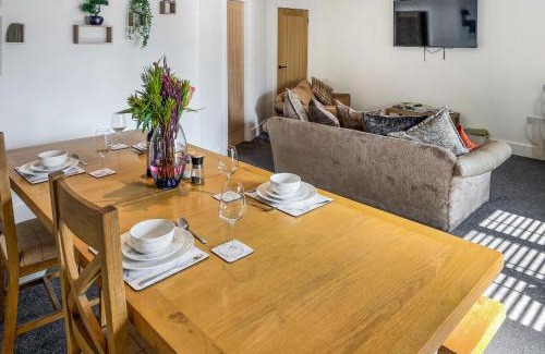 Redruth Casa | The Pines