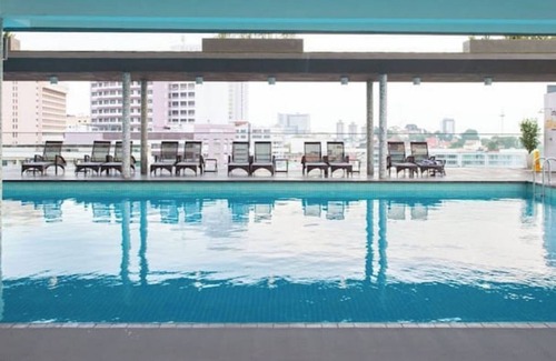 Kampung Morten Apartamento | The Pines - Riverside Majesty 8