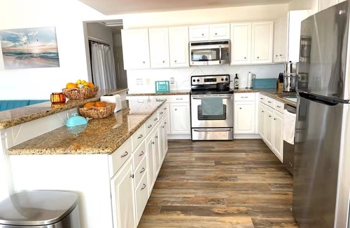 Indian Beach Casa | The Pink House - beautiful beach stay!