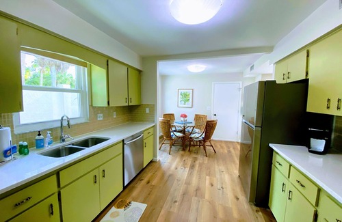 Bay Isle Casa | The Pink Palm on Siesta Key
