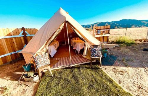 New Cuyama Otro | The Pink Pony Yurt, New Cuyama, CA