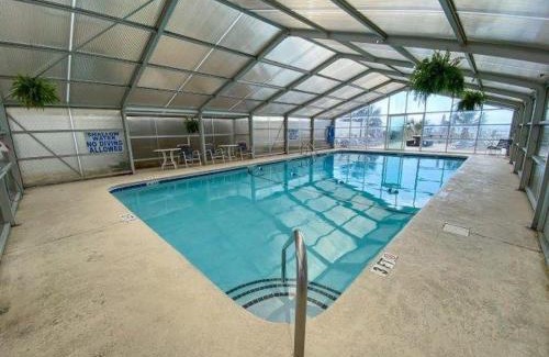 Crescent Beach Casa | The Pinnacle Oceanfront Suite 2 Balconies Top Location