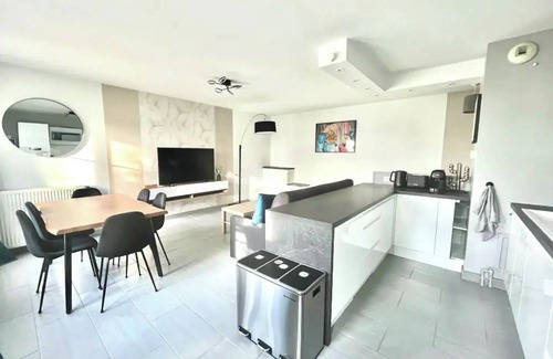 Serris Apartamento | The Place To Be - Appartement 6 Pers. à 10 min de Disneyland Paris