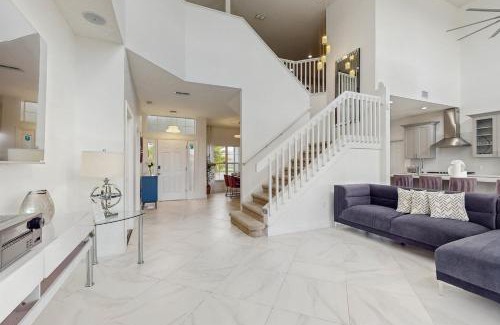 Crescent Lakes Casa | The Play and Stay House