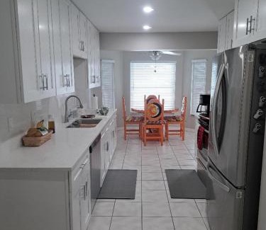Pelican Casa | The Playful Pelican