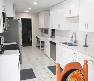 Pelican Casa | The Playful Pelican