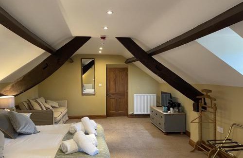 Cold Aston Cama Y Desayuno | The Plough B&B