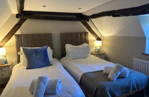 Cold Aston Cama Y Desayuno | The Plough B&B