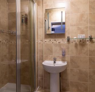 South Warnborough Cama Y Desayuno | The Poacher Inn