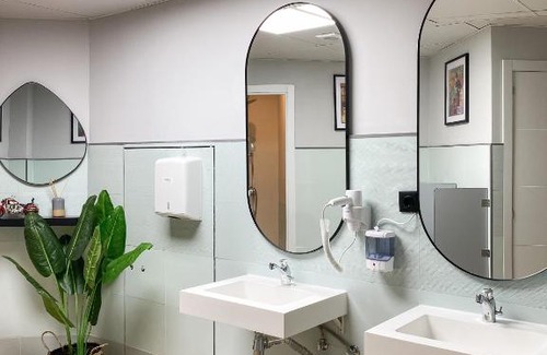 El Pla del Real Hostal | The POD Suite Hostel Blasco