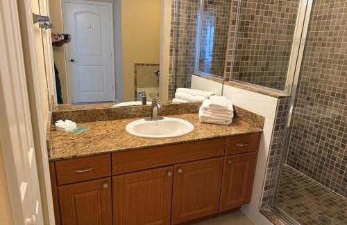 Florida Center Apartamento | The Point Hotel & Suites - 503 Luxury - Pool view - Close to Universal