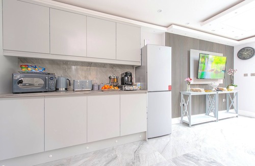 Clapton Casa | The Pond House - Ensuite Rooms