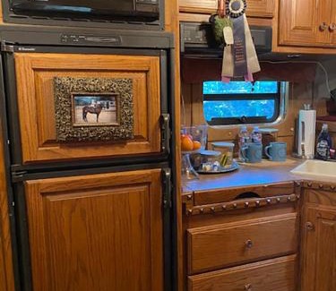 Temecula Casa | The Pony Experience; Glamping with Private Petting Zoo