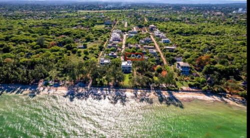 Diani Beach Apartamento | The Pool House & The Colobus House, Bella Seaview, Diani Beach, Kenya