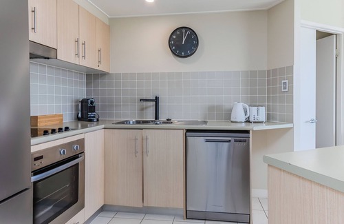Casuarina Apartamento | The Pool Resort Kingscliff - 1 BR Garden View (6320) - Holiday Management Co.
