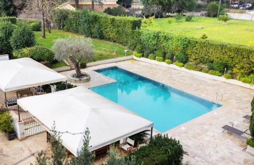 Quartiere XIII Aurelio Apartamento | The Poolside House - new 2 bedroom apartment with terrace
