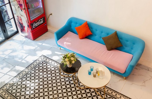 Hai Ba Trung Hotel | The Poppy Villa & Hotel