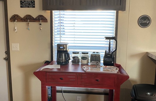 Aransas Pass Casa | The Porch On Arch in Aransas Pass