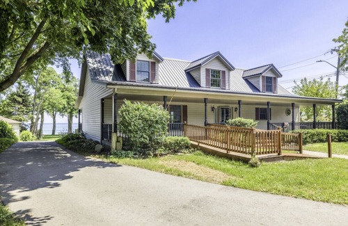 Lakeport Apartamento | The Porchlight – Lakeport