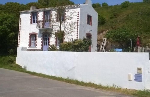 Ile d'Yeu Casa | El Puerto de la piedra de molino, la isla de Yeu, casa con jardín mascotas permitido