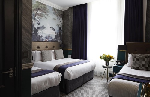 Warwick Hotel | The Portico Hotel