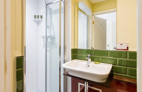 Cheltenham Casa | The Portland Guesthouse