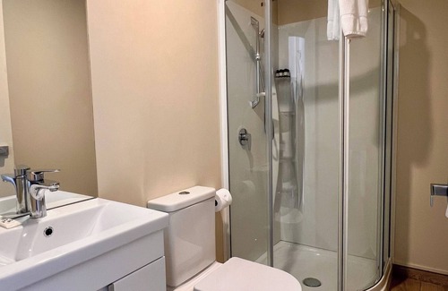 Porirua Hotel | The Post Hotel