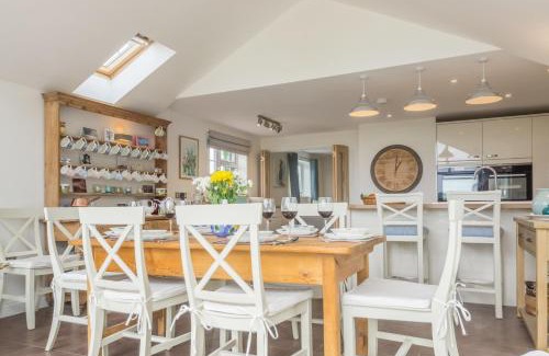 Hunstanton Casa | The Potting Shed and Bothy