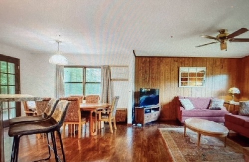 Prattsville Casa | The Pratt Stop! Windham/Hunter Northern Catskills