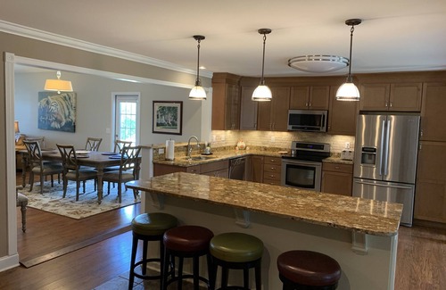 Seneca Casa | THE Premier Clemson /Seneca Lake Home
