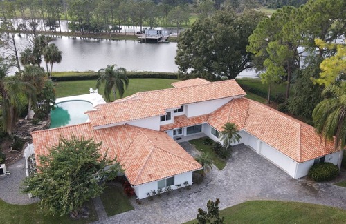 Clermont Casa | The Presidential at Swiss | 6 Bed, 6.5 Bath