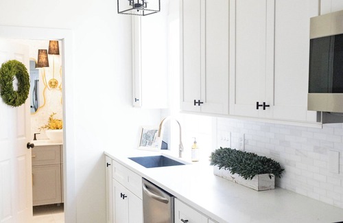 Warsaw Casa | The Presley House: Historic Downtown Riverfront Home