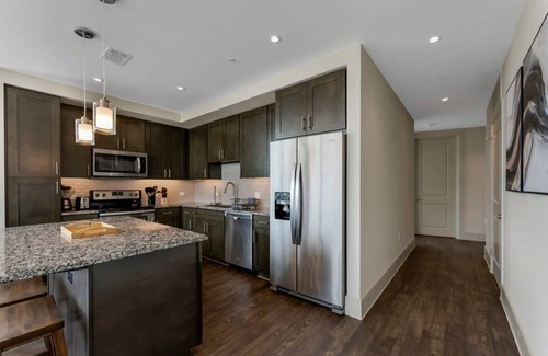 North Dallas Apartamento | The Preston Beauty I Premium 2BR in Dallas