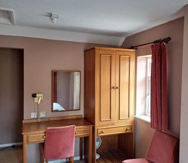 Hilton Hotel | The Prince of Wales