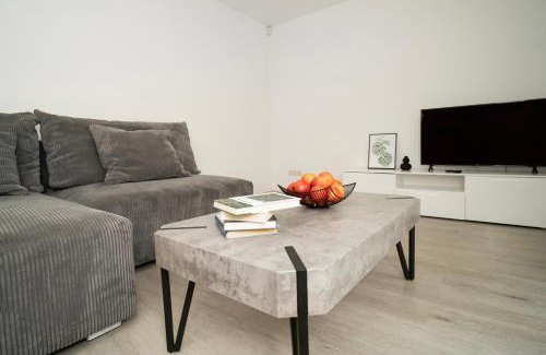 Kaunas Apartamento | The Private Garden House