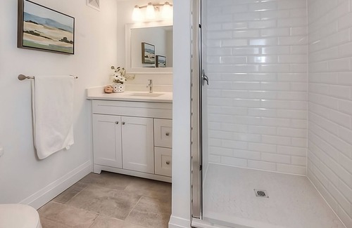 Bridgeport West Apartamento | The Prof's Place: Unique Boutique