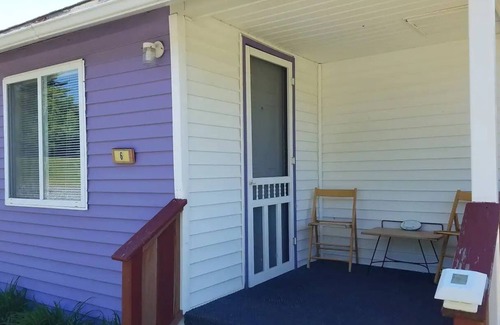 Ellsworth Cabaña | The Purple Cottage@Twin Hills Cottages of Acadia
