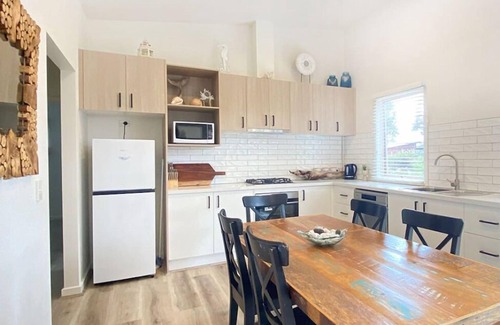 Cowes Villa | The Purple Hen Hideaway Ramada
