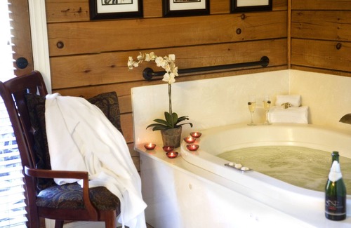 Livermore Cama Y Desayuno | The Purple Orchid Wine Country Resort & Spa