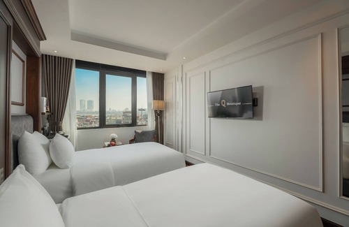 Hang Bac Hotel | The Q Boutique Hotel